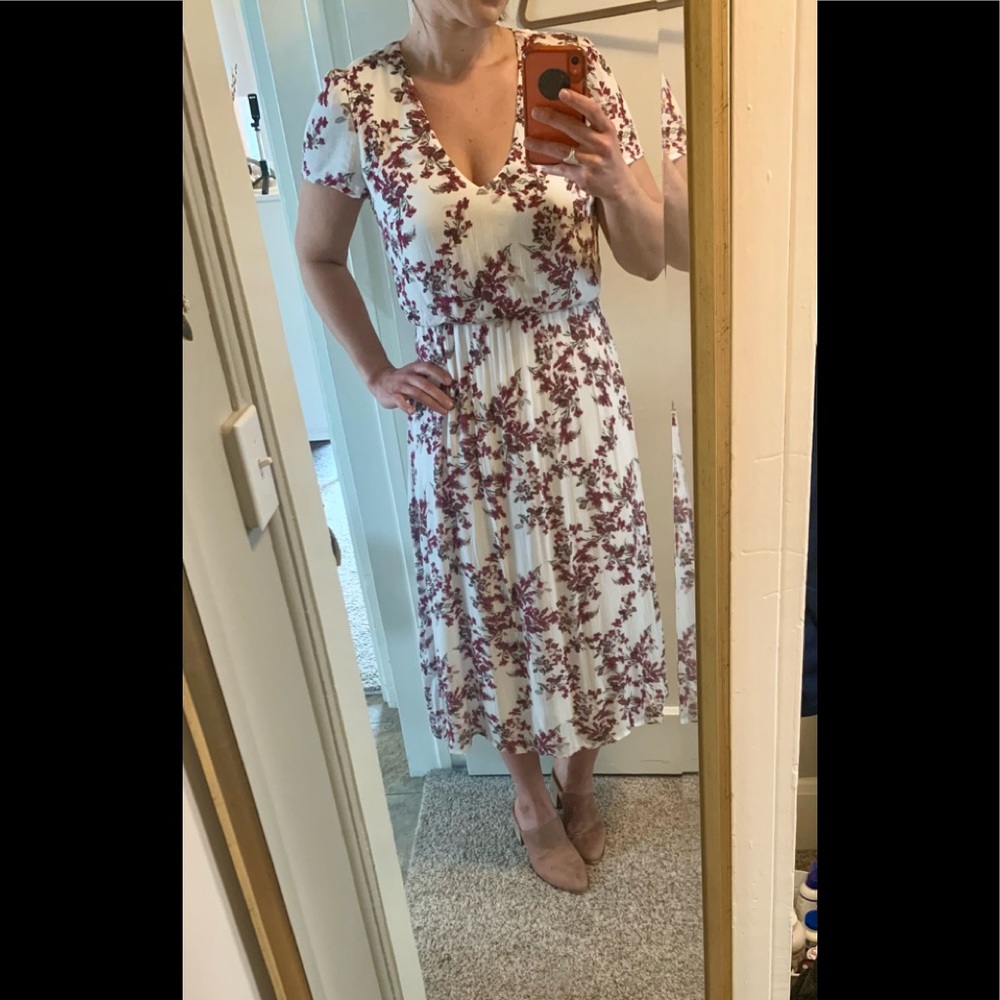 Wayf Blouson MIDI dress- never been worn